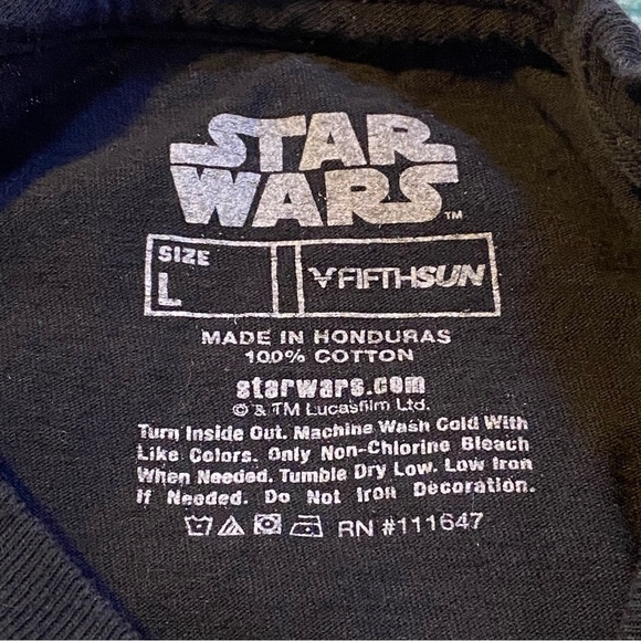 Star Wars The Mandalorian and Baby Yoda Graphic Print T-shirt Black Size Large - Picture 7 of 7